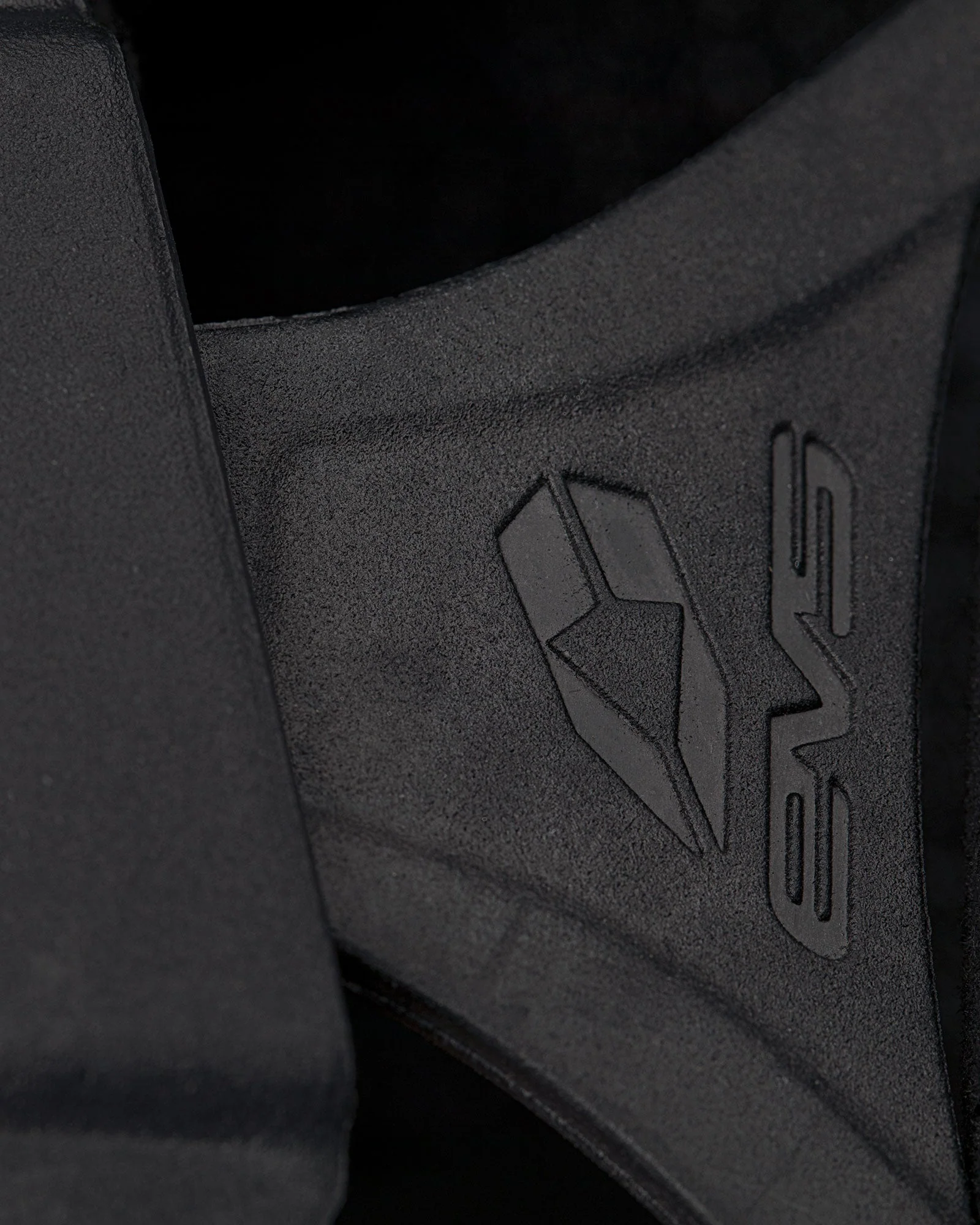 Axis Sport Knee Brace - Image 7