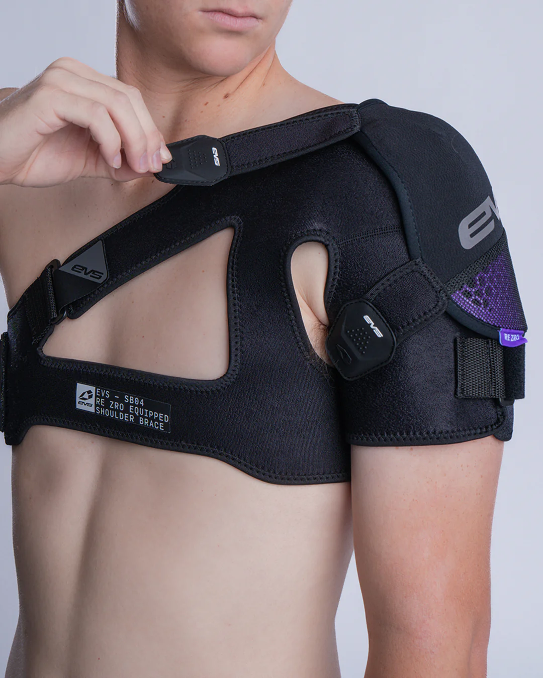 SB04 Pro Shoulder Support - Image 3