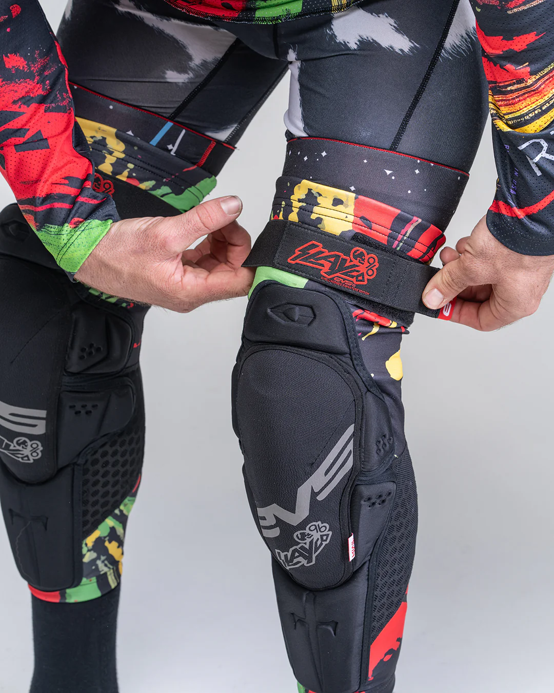 Slayco96 Explosion Knee Guard - Image 3