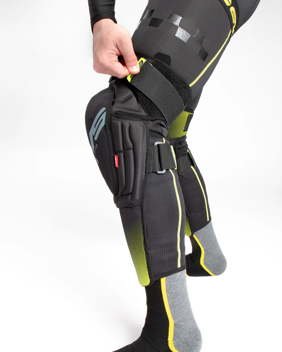 TP199 Knee Guard - Image 5